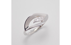 Dámsky prsteň biele zlato Neva JM1801