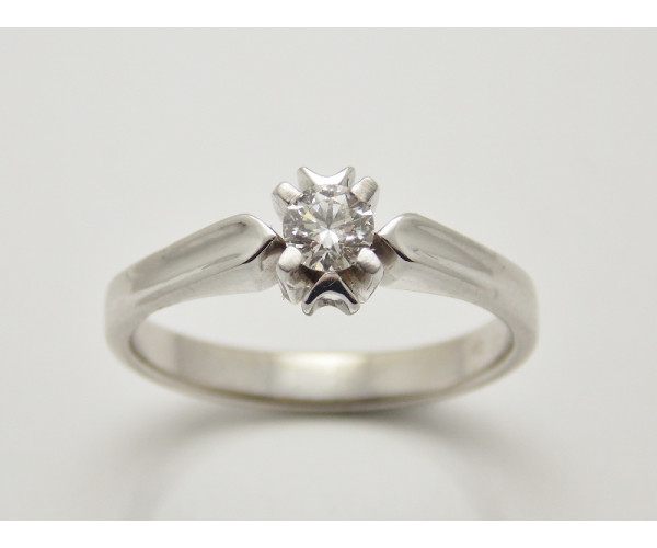 Prsteň s diamantom 0,18 ct z bieleho zlata Star