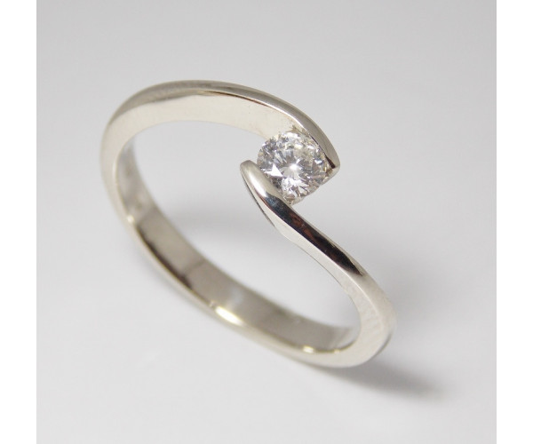 Prsteň s diamantom 0,23 ct z bieleho zlata Golden Eye