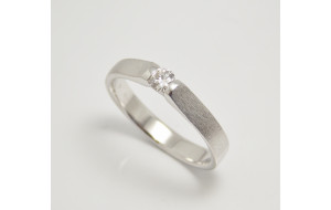 Prsteň s diamantom 0,18 ct z bieleho zlata Nice