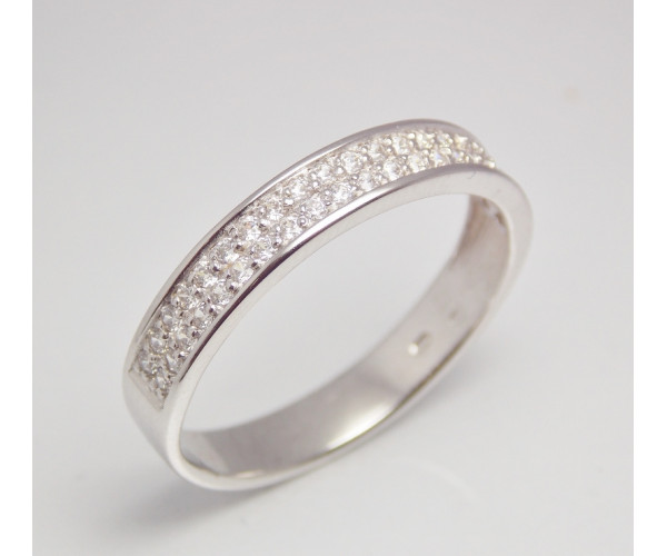 Prsteň s diamantmi z bieleho zlata Romy