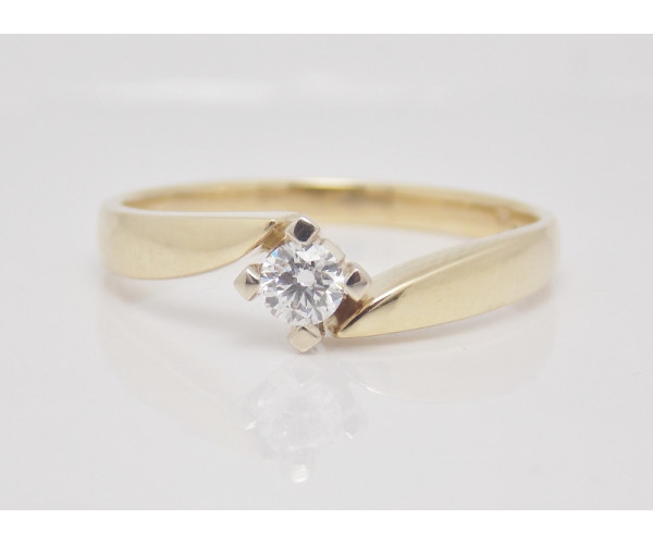 Prsteň s diamantom 0,19 ct zo žltého zlata Andromeda 