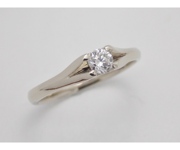 Prsteň s diamantom 0,20 ct z bieleho zlata Secret Hearts