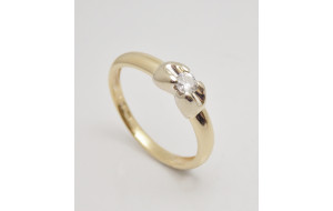 Prsteň s diamantom 0,14 ct zo žltého zlata Ribbon