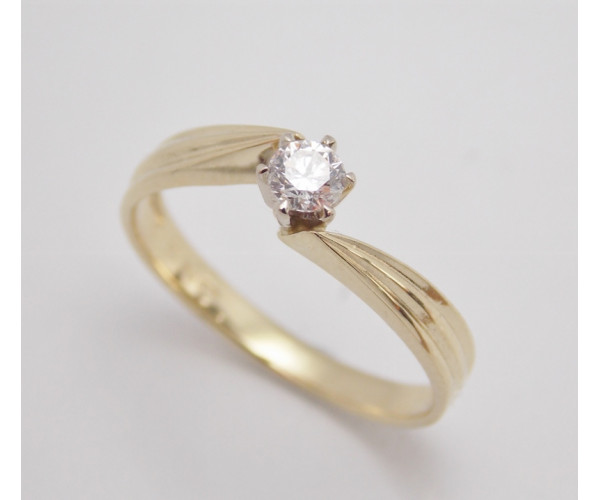 Prsteň s diamantom 0,185 ct  zo žltého zlata Gianna