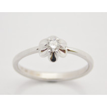 Prsteň s diamantom 0,125 ct z bieleho zlata Flower Shape