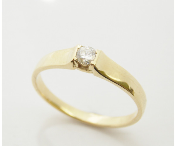 Prsteň s diamantom 0,14 ct zo žltého zlata River