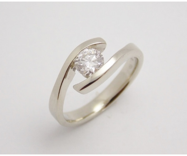 Prsteň s diamantom GIA 0,30 ct z bieleho zlata Golden Eye