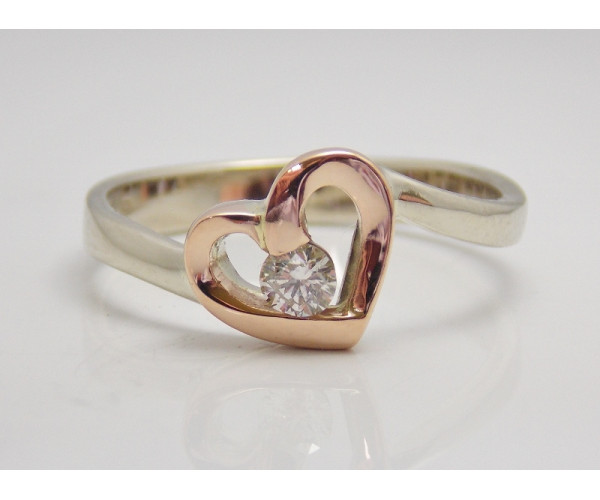 Prsteň s diamantom 0,09 ct  Red Heart