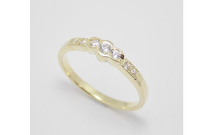 Prsteň s diamantmi zo žltého zlata Trendy